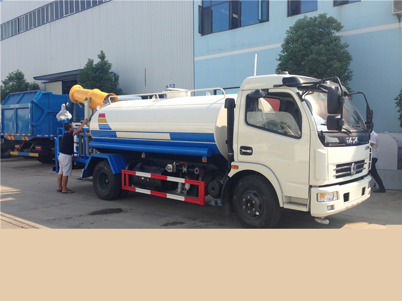 東風農藥噴灑車|7噸農藥噴灑車圖片