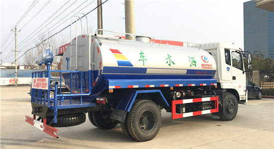 東風專底灑水車︱12方灑水車圖片