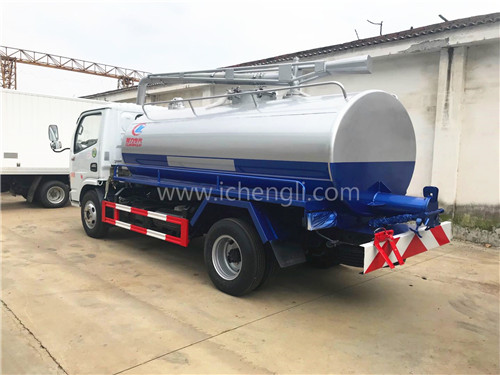 東風多利卡吸糞車︱5噸吸糞車圖片