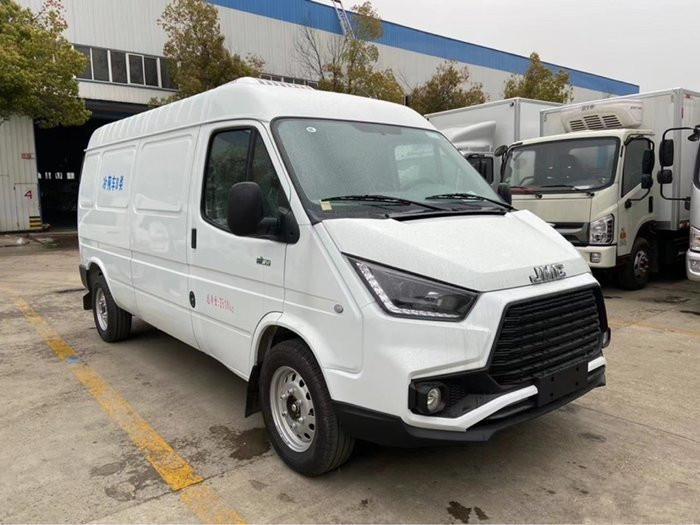 江鈴特順面包冷藏車(廂長2.8米)